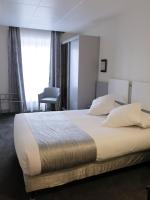 Ein Zimmer in der Unterkunft H&ocirc;tel Le Bristol Strasbourg Gare