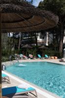 Bazén v ubytovaní Hotel Arizona alebo v jeho blízkosti