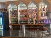 Zona de lounge sau bar la Town Top Hotel & Resturant