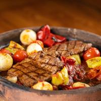 Φαγητό σε αυτό το ξενοδοχείο ή κάπου εκεί κοντά