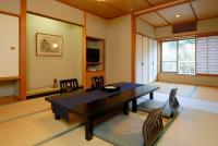 箱根水明荘にあるテレビまたはエンターテインメントセンター