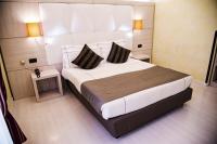 Agape Hotel AA Hotelsにあるベッド