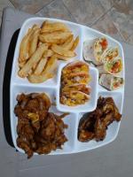 Φαγητό σε αυτό το ξενοδοχείο ή κάπου εκεί κοντά