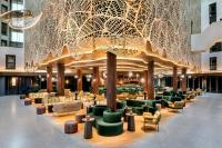 En restaurant eller et andet spisested på Renaissance Amsterdam Hotel