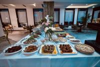 Galeriebild der Unterkunft Dujiangyan Irrigation Project Puruna Hot Spring Hotel Panda Valley Store in Dujiangyan