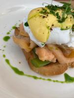 Jídlo v hotelu nebo okolí