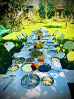 Ποτά στο Kabul Qargha Palace Hotel, Restaurant and wedding Hall