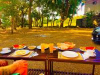 Jídlo v penzionu nebo okolí