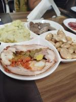 Jídlo v hotelu nebo okolí