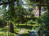 A garden outside Il Sestante
