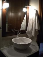 Kúpeľňa v ubytovaní Ενοικιαζόμενα Δωμάτια "Pelion Plaza"