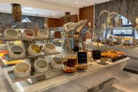 Jídlo v hotelu nebo okolí