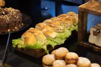 Jídlo v hotelu nebo okolí