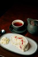 Jídlo v hotelu nebo okolí