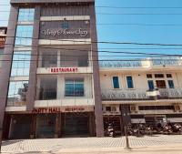 Tòa nhà nơi chỗ nghỉ nhà dân tọa lạc