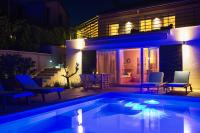 Bazén v ubytování Holiday Home Vuko nebo v jeho okolí