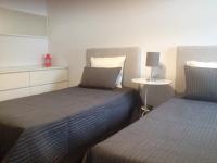 Postel nebo postele na pokoji v ubytování Hostal Montilla Sotogrande
