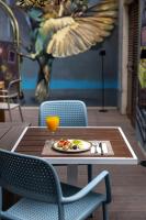 Φαγητό σε αυτό το ξενοδοχείο ή κάπου εκεί κοντά