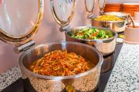 Φαγητό σε αυτό το ξενοδοχείο ή κάπου εκεί κοντά