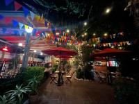 Ресторан / где поесть в Hotel Makani