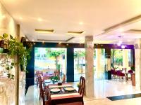 Χώρος καθιστικού στο Aman Riverside Hotel