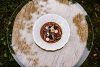 Jídlo v hotelu nebo okolí