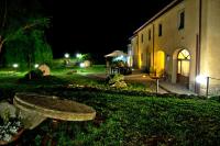 A garden outside SassoMatto b&b BioAgrituRelax