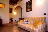 A seating area at SassoMatto b&b BioAgrituRelax