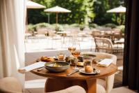 Φαγητό σε αυτό το ξενοδοχείο ή κάπου εκεί κοντά