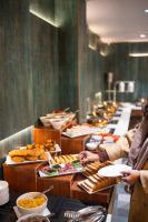 Jídlo v hotelu nebo okolí