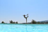 The swimming pool at or close to Le Ginestre Arte Vacanze