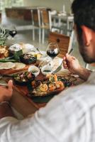 Jídlo v hotelu nebo okolí