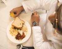 Jídlo v apartmánu nebo okolí