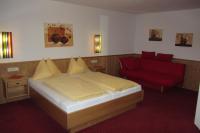 Posteľ alebo postele v izbe v ubytovaní Hotel Garni Landhaus Trenkenbach