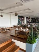 Khu vực ghế ngồi tại Park Apartments