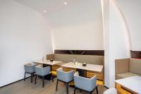 Χώρος καθιστικού στο Jinyi Hotel Zhangjiakou Municipal Government High-speed Railway Station Branch