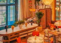 Restaurace v ubytování Апартаменты рядом с Хан-Шатыром, на левом берегу