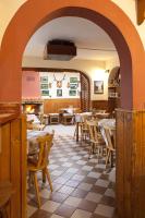 En restaurant eller et andet spisested på Hostinec u Hromadov - ubytovanie v súkromí