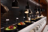 Φαγητό σε αυτό το ξενοδοχείο ή κάπου εκεί κοντά