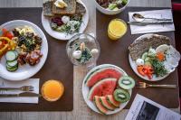 Jídlo v hotelu nebo okolí