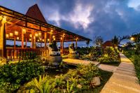 Κήπος έξω από το Akshaya Villa Ubud by Dhananjaya Hospitality