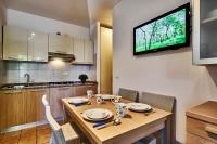 A kitchen or kitchenette at Residence Columbia