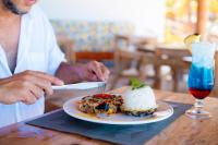 Đồ ăn tại/gần khách sạn