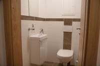 A bathroom at G&auml;stehaus Fohringer
