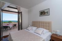 Posteľ alebo postele v izbe v ubytovaní Luxury Rooms Near the Beach3