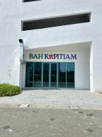 Fotografie z fotogalerie ubytování Deluxe 1BR Seaview and Mountain View with balcony v destinaci Kota Kinabalu