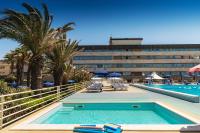 Bazén v ubytovaní Grand Hotel Continental alebo v jeho blízkosti