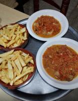 Mad på kroen eller i nærheden