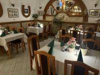 Restaurace v ubytování Park Hédervár