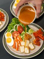 Φαγητό σε αυτό το ξενοδοχείο ή κάπου εκεί κοντά